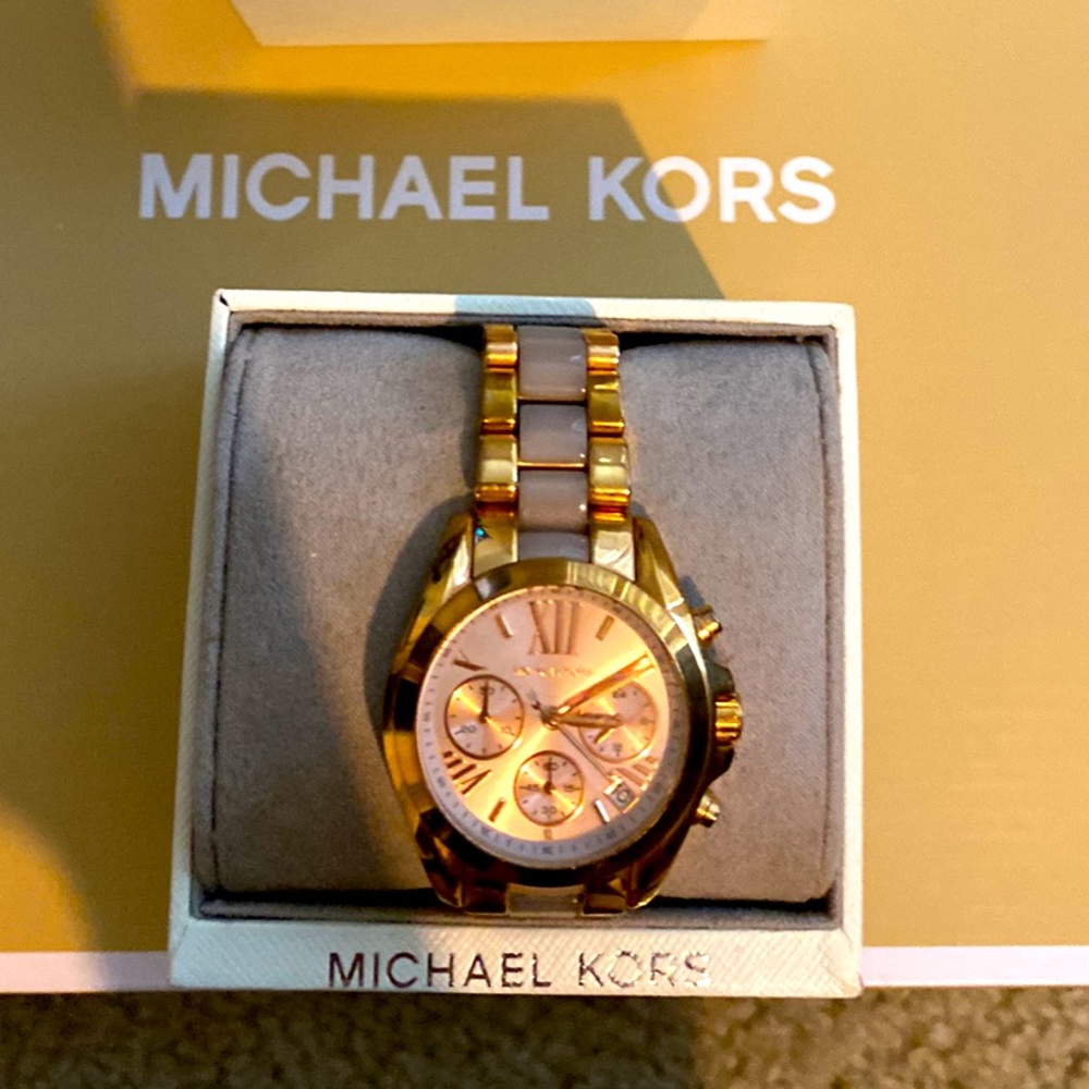 MK watch